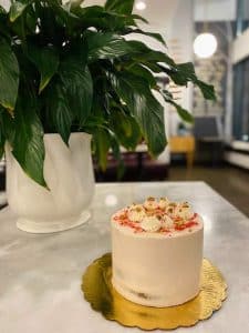 Pistachio Strawberry cake