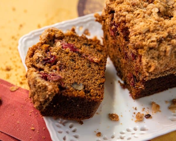 Sweet Potato Cranberry Walnut Bread | sweet potato bread, cranberry, walnut, oat crumb