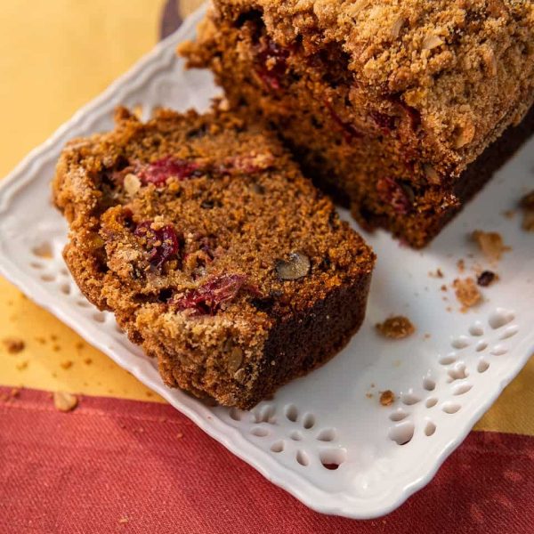 Sweet Potato Cranberry Walnut Bread | sweet potato bread, cranberry, walnut, oat crumb