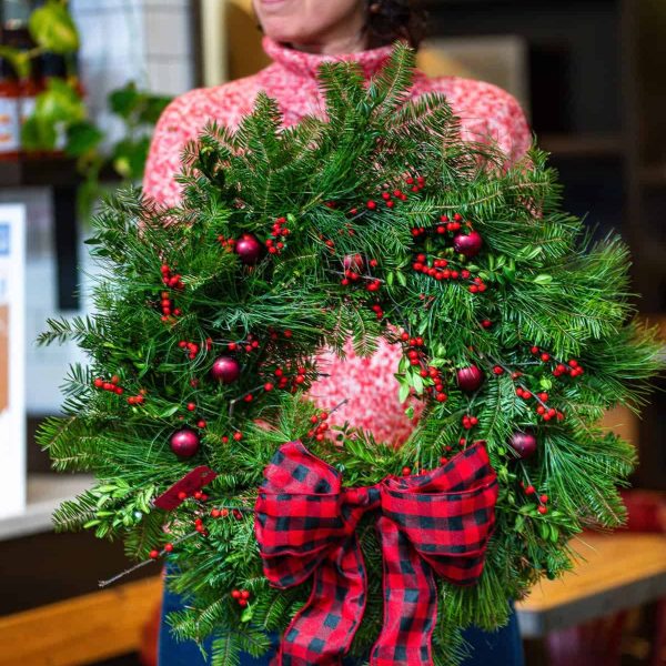 Wreath made in Ellie's Design & Sip wreath decorating class